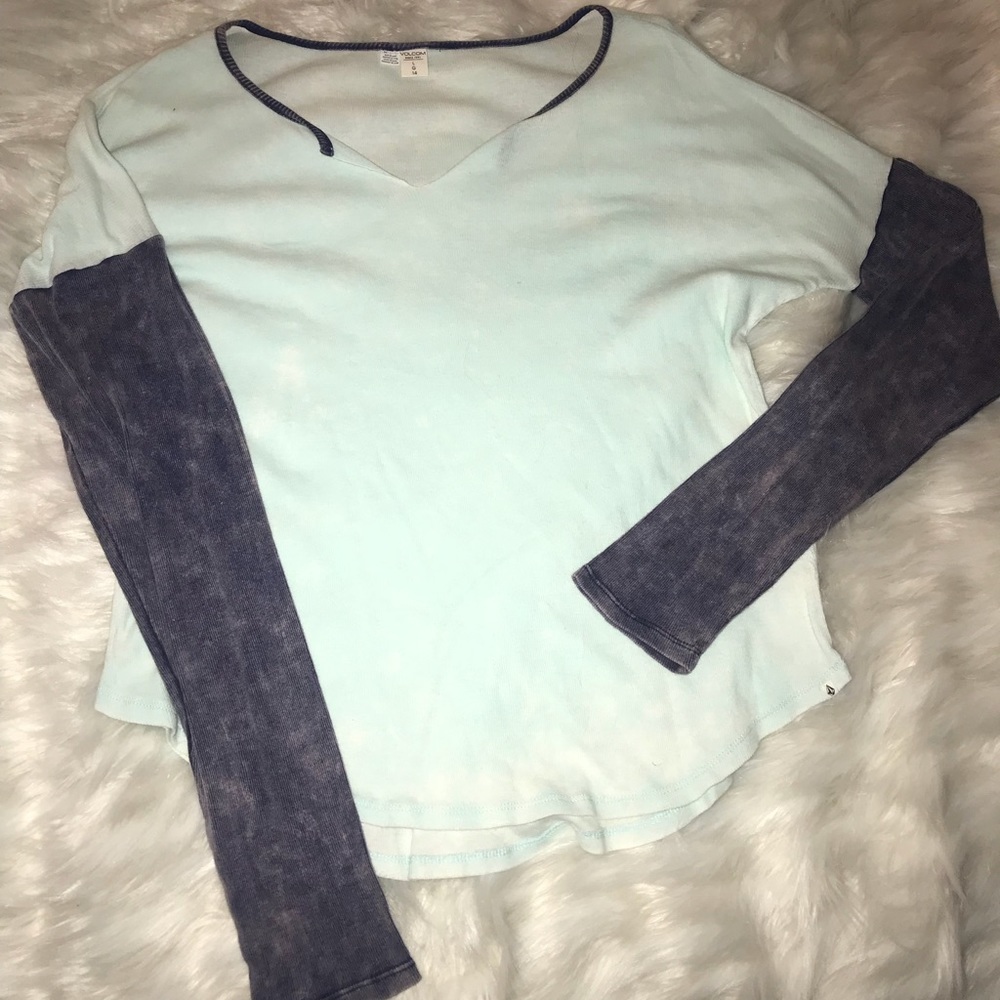 Volcom long-sleeve - Picture 2 of 3